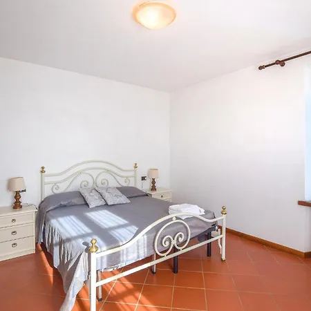 Holiday home 4 Bedroom In Pietrasanta