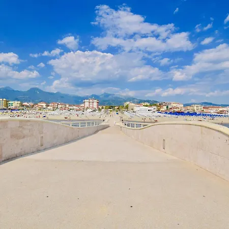 Holiday home 4 Bedroom In Pietrasanta