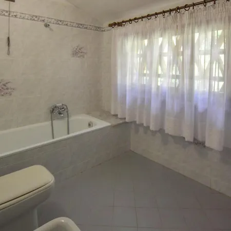 4 Bedroom In Holiday home Pietrasanta